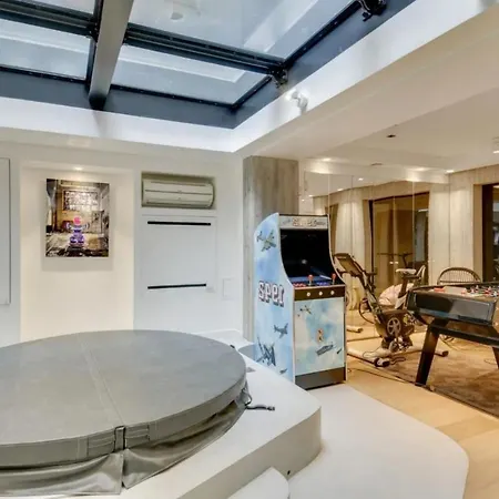 Masterful Contemporary Design *